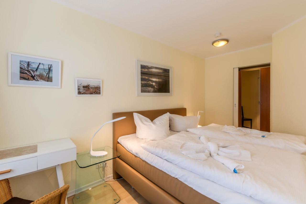 Apartment Seeschloss, App 02, Direkt An Der Strandpromenade, Toplage *