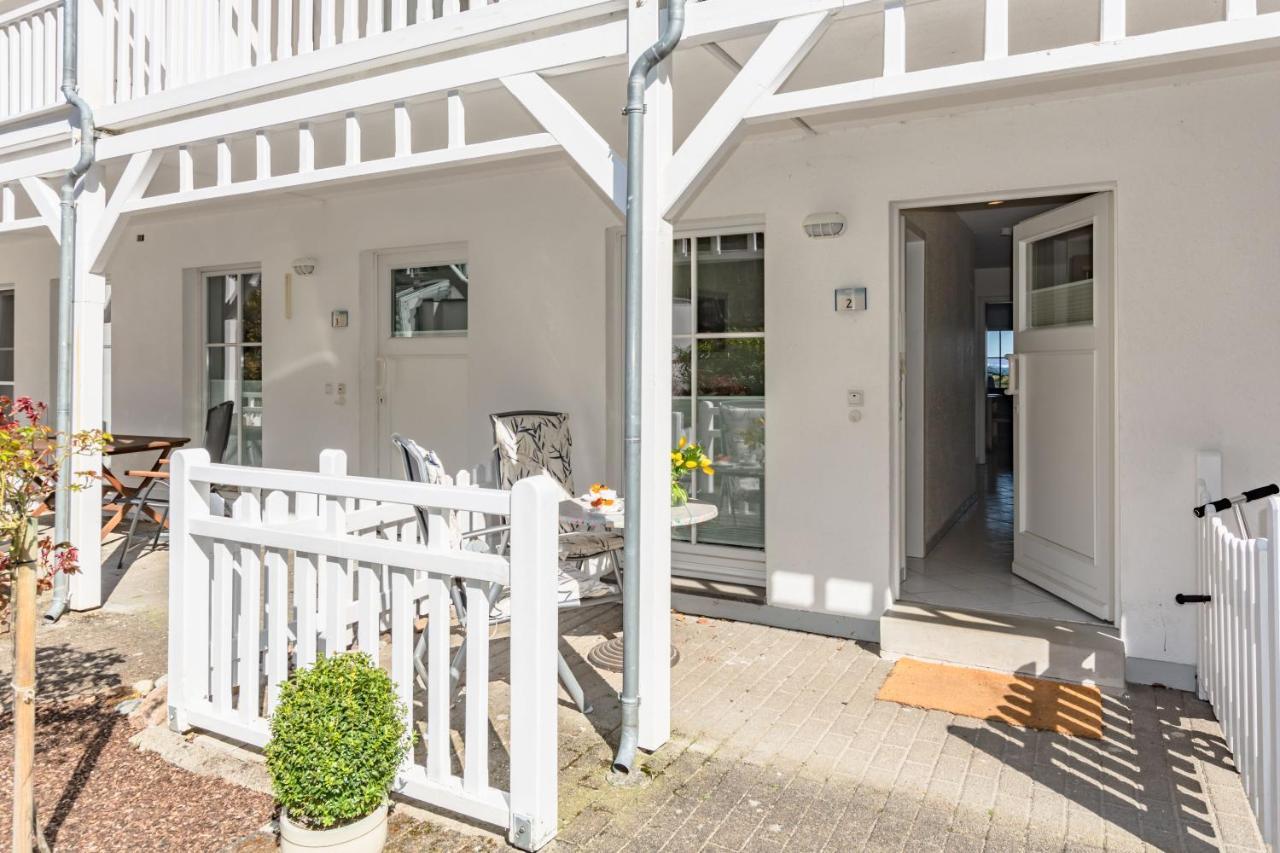 Apartment Seeschloss, App 02, Direkt An Der Strandpromenade, Toplage Ostseebad Binz